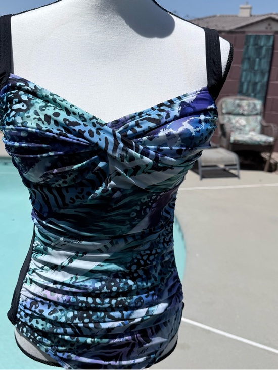Pursuit Other - Pursuit w/Tummy Control Blue-Green Animal Print Ruched One Piece- NWT- Size 12